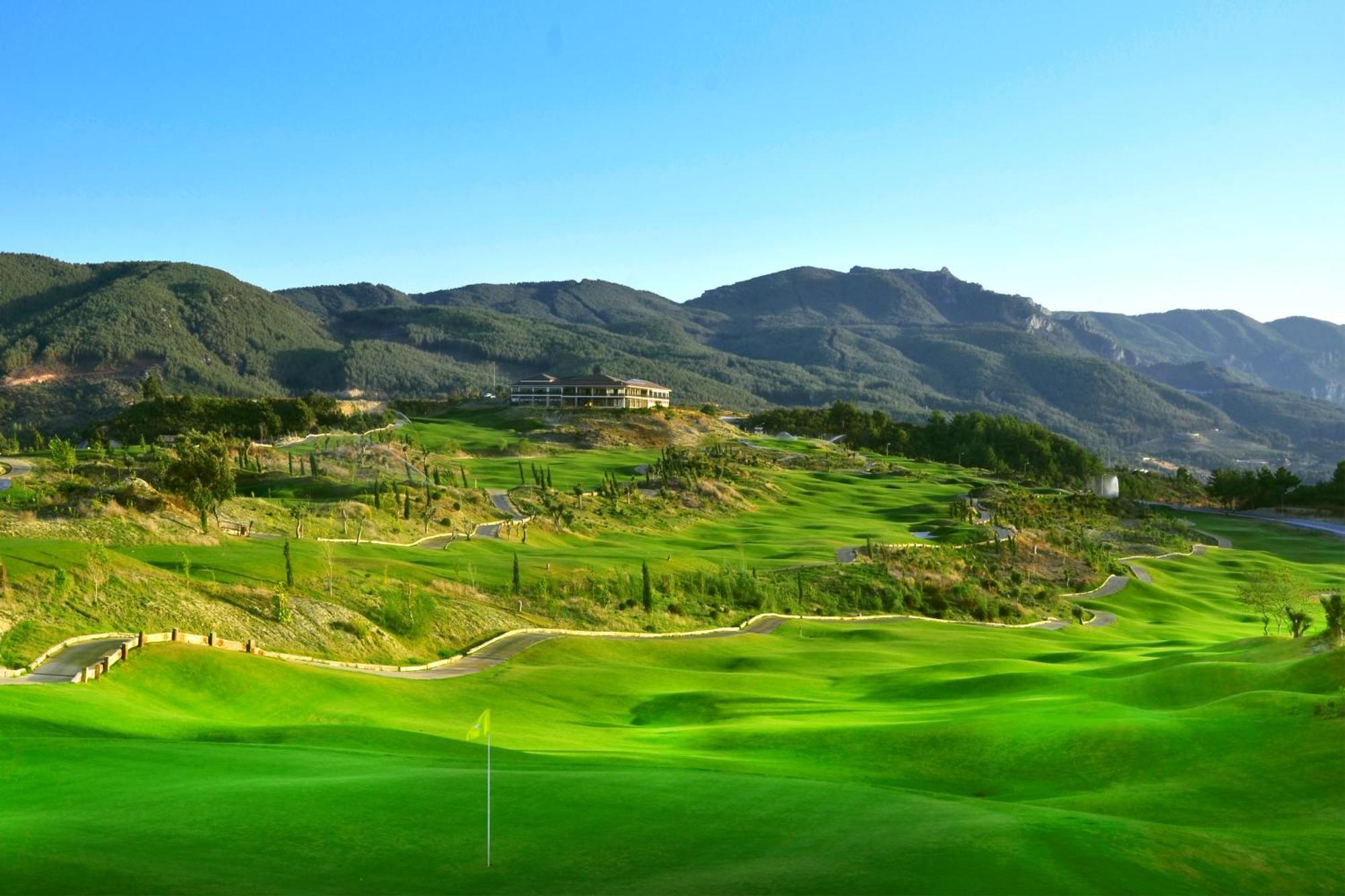 Unique Residence Hotel Golf And Spa Сёке Экстерьер фото