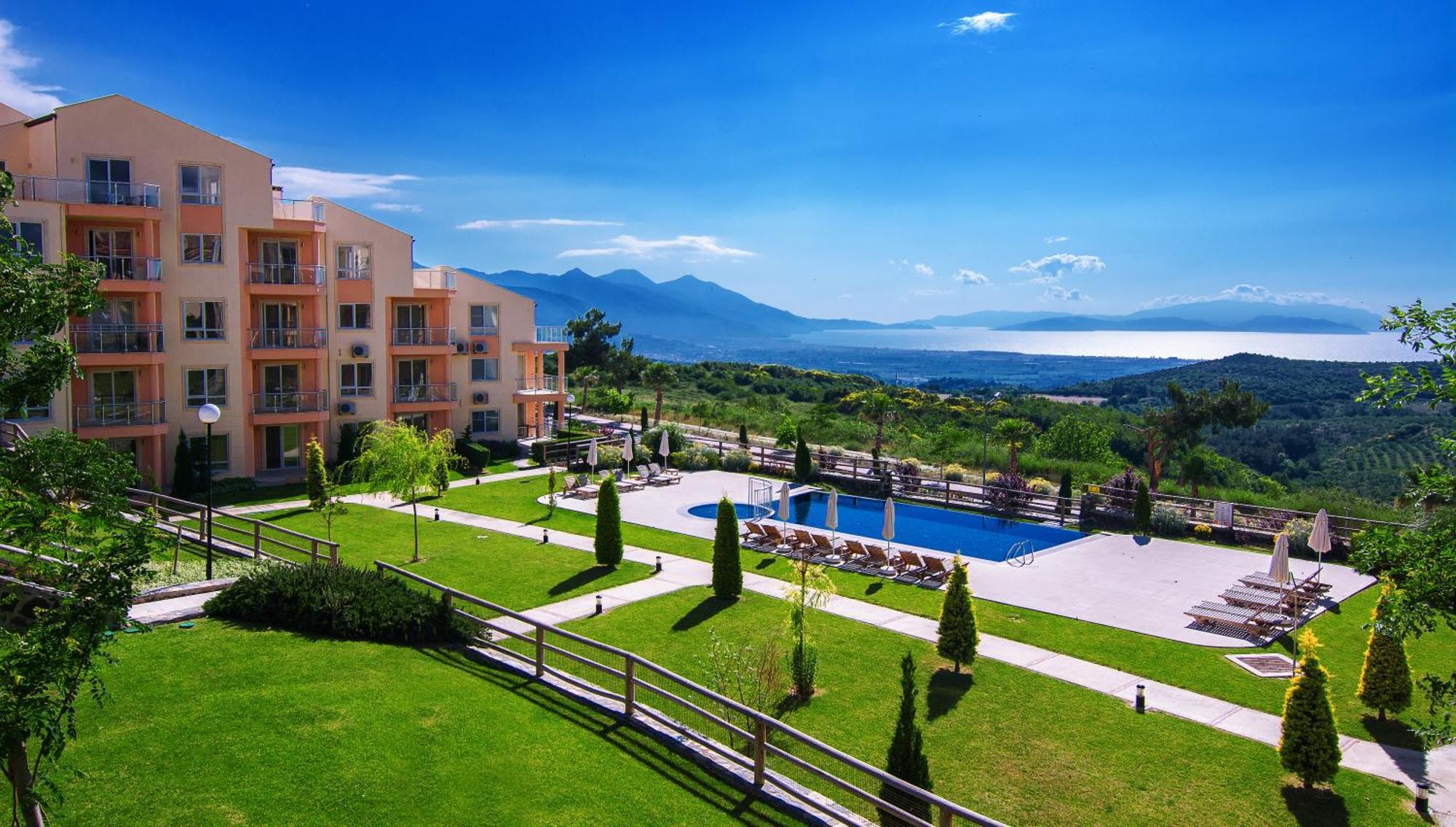 Unique Residence Hotel Golf And Spa Сёке Экстерьер фото